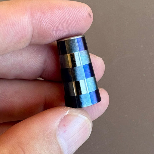 Checkered Iceburg (Ti)