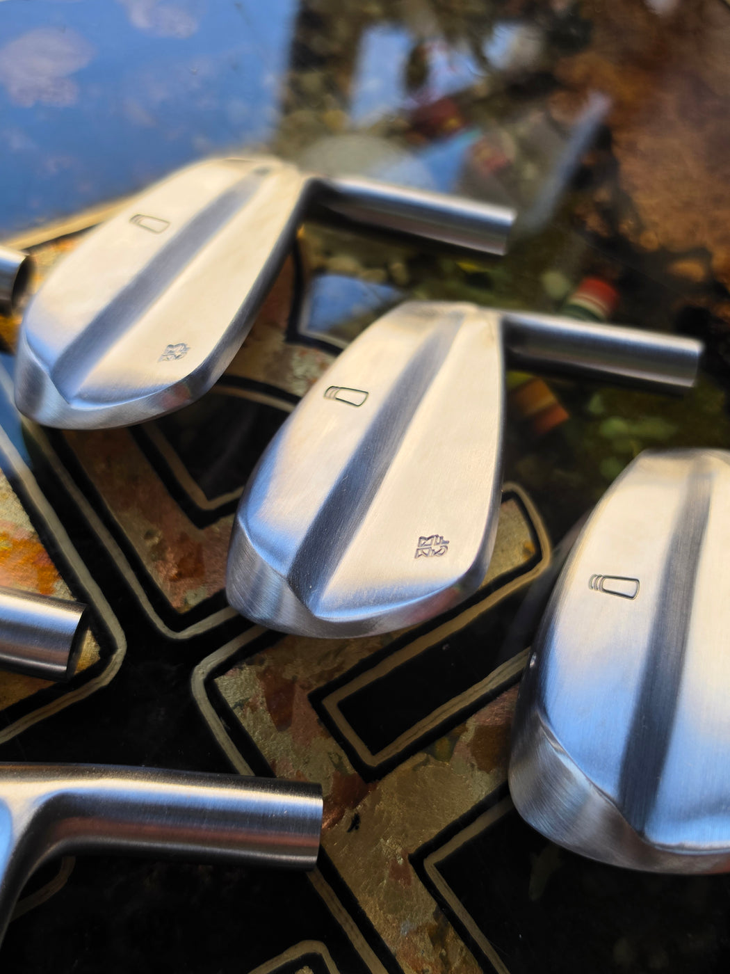DW Straight Muscle Set (Ferrule Logo)